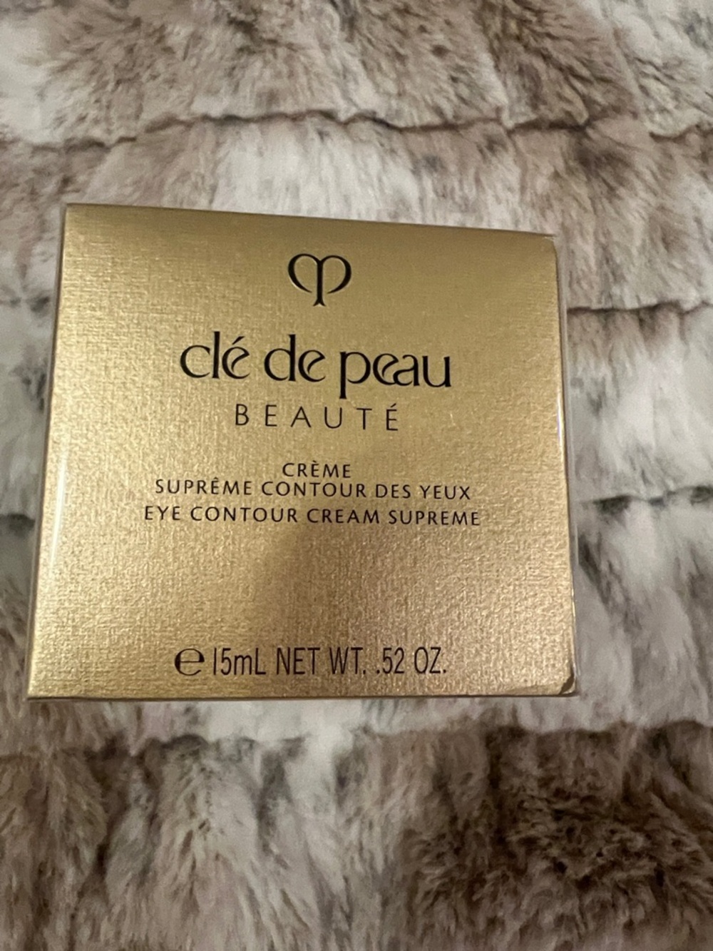clé de peau Beauté Gold Eye Contour Cream Supreme